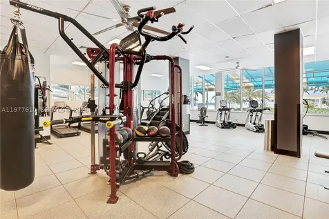 2501 S Ocean Drive Hollywood FL 33019