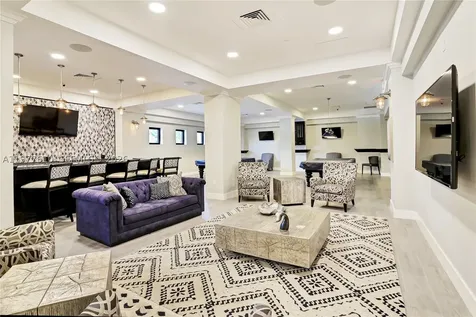 2501 S Ocean Drive Hollywood FL 33019