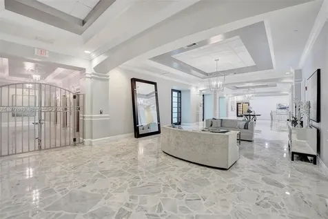 2501 S Ocean Drive Hollywood FL 33019
