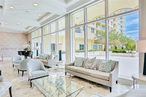 2501 S Ocean Drive Hollywood FL 33019