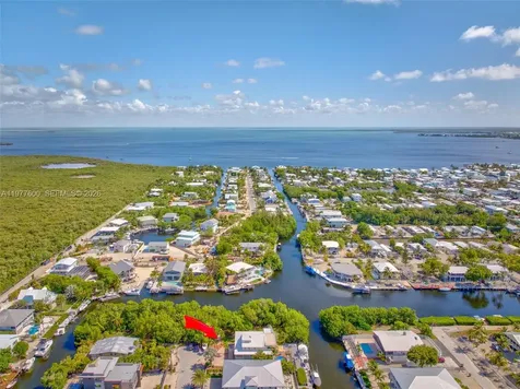 894 Ellen Drive Key Largo FL 33037