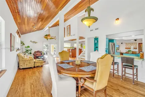 894 Ellen Drive Key Largo FL 33037