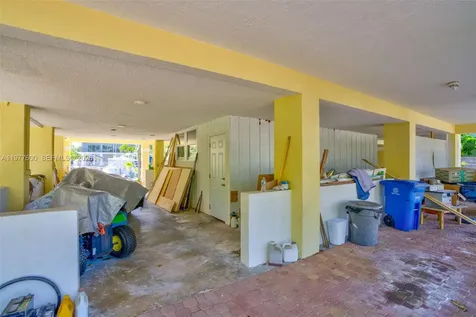 894 Ellen Drive Key Largo FL 33037