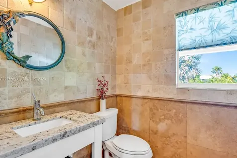 894 Ellen Drive Key Largo FL 33037