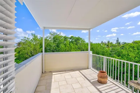 894 Ellen Drive Key Largo FL 33037