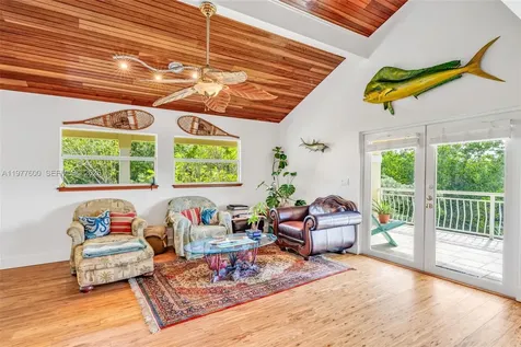 894 Ellen Drive Key Largo FL 33037