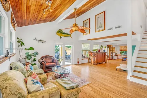 894 Ellen Drive Key Largo FL 33037