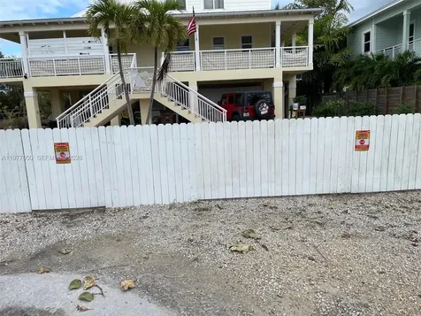 894 Ellen Drive Key Largo FL 33037