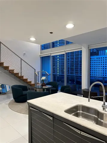200 S Biscayne Boulevard Way Miami FL 33131
