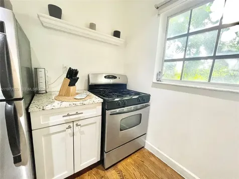 439 15th Street Miami Beach FL 33139