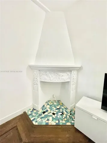 439 15th Street Miami Beach FL 33139