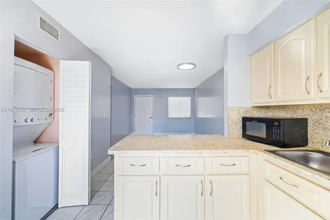 5400 W 21st Court Hialeah FL 33016