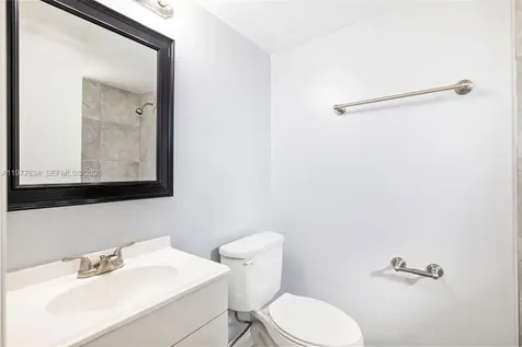 5400 W 21st Court Hialeah FL 33016