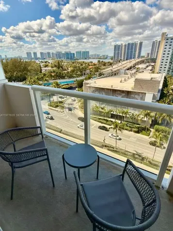 19201 Collins Avenue Sunny Isles Beach FL 33160