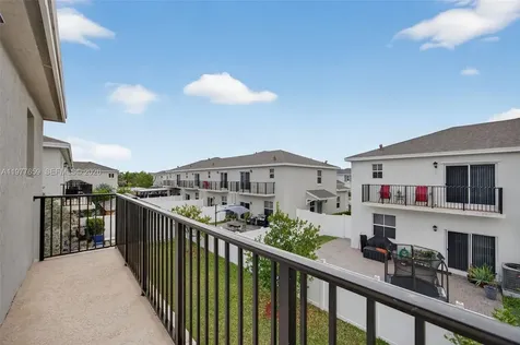 826 SE 17th Street Homestead FL 33034
