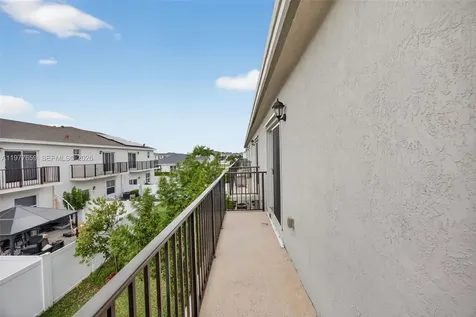 826 SE 17th Street Homestead FL 33034