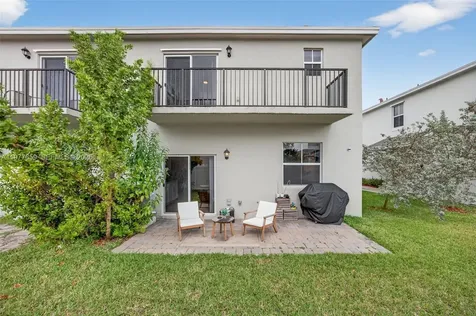 826 SE 17th Street Homestead FL 33034