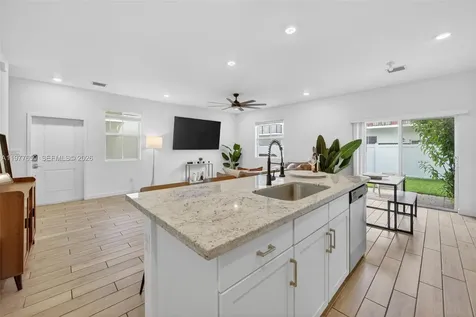 826 SE 17th Street Homestead FL 33034