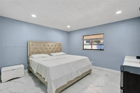 1318 13th Street West Palm Beach FL 33401