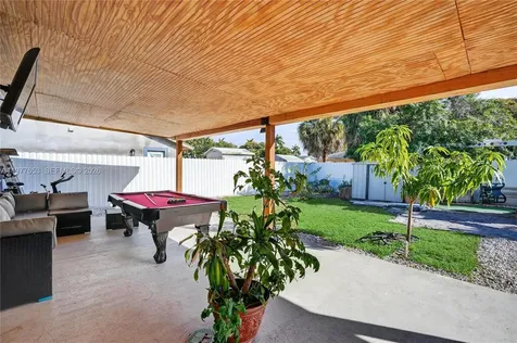 1318 13th Street West Palm Beach FL 33401