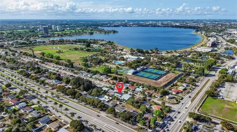 1318 13th Street West Palm Beach FL 33401