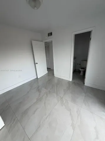 3211 W Flagler Street Miami FL 33135