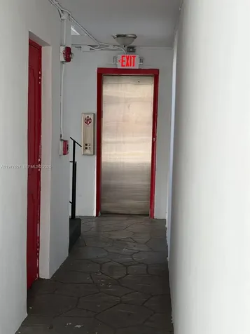 3211 W Flagler Street Miami FL 33135