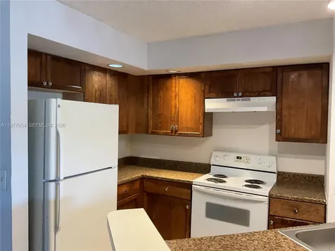 3320 N Pinewalk Drive N Margate FL 33063