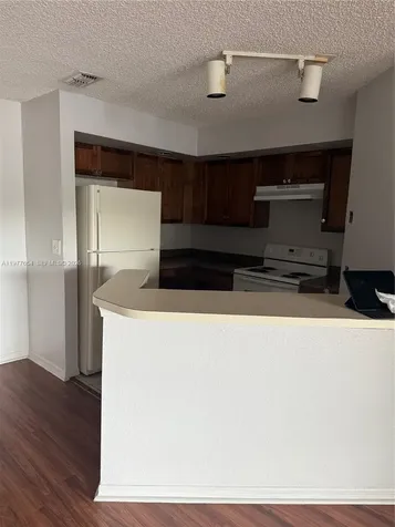 3320 N Pinewalk Drive N Margate FL 33063