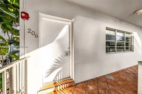 650 Coral Way Coral Gables FL 33134