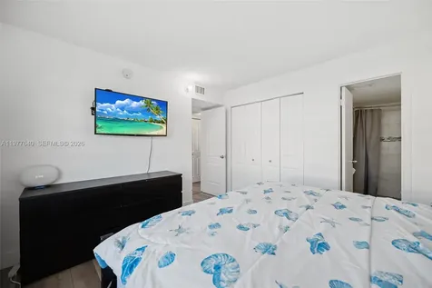 835 Twin Lakes Drive Coral Springs FL 33071