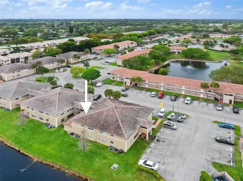 835 Twin Lakes Drive Coral Springs FL 33071