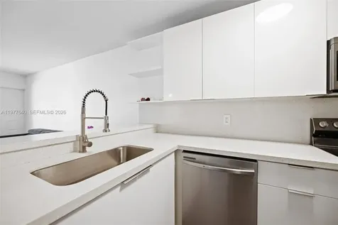 835 Twin Lakes Drive Coral Springs FL 33071