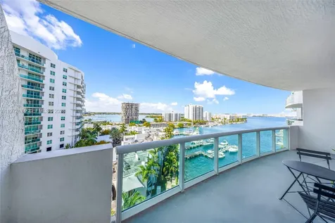 7910 Harbor Island Drive North Bay Village FL 33141