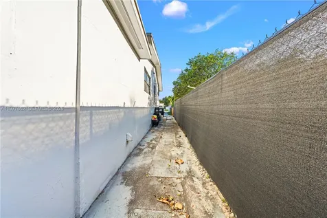 581 NW 113th Street Miami Shores FL 33168