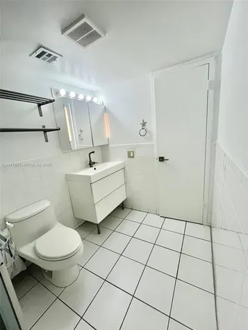 1800 NW 24th Avenue Miami FL 33125