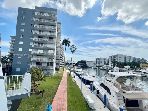 1800 NW 24th Avenue Miami FL 33125
