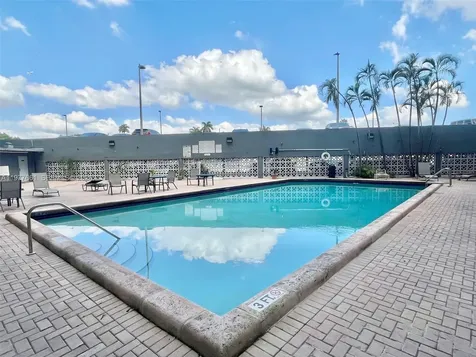 1800 NW 24th Avenue Miami FL 33125