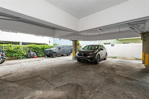 2000 Biarritz Drive Miami Beach FL 33141