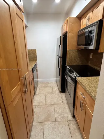 9392 SW 77th Avenue Miami FL 33156