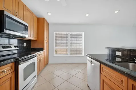 10624 Plainview Circle Boca Raton FL 33498