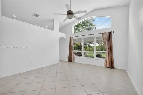 10624 Plainview Circle Boca Raton FL 33498