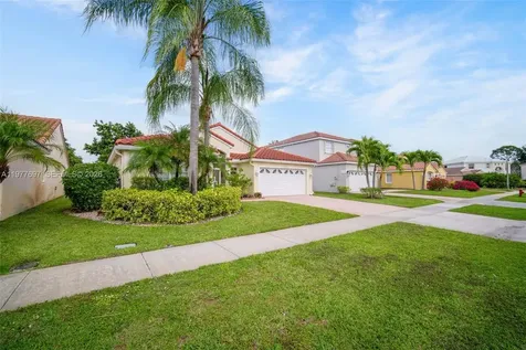 10624 Plainview Circle Boca Raton FL 33498