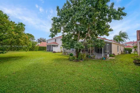 10624 Plainview Circle Boca Raton FL 33498