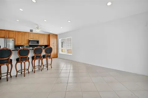 10624 Plainview Circle Boca Raton FL 33498