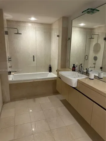 200 S Biscayne Boulevard Way Miami FL 33131