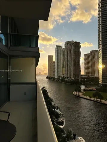 200 S Biscayne Boulevard Way Miami FL 33131