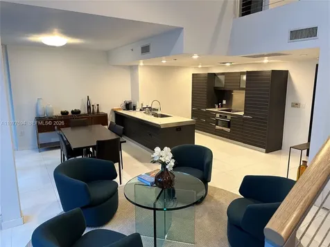200 S Biscayne Boulevard Way Miami FL 33131