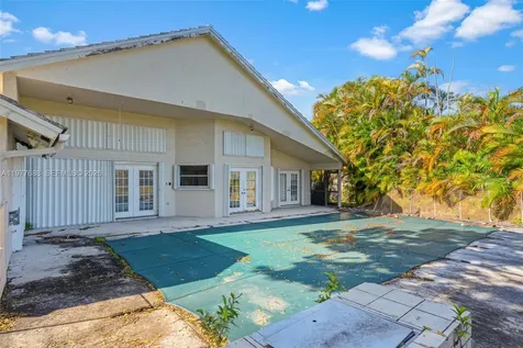 10784 Avenida Santa Ana Boca Raton FL 33498