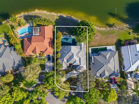 10784 Avenida Santa Ana Boca Raton FL 33498